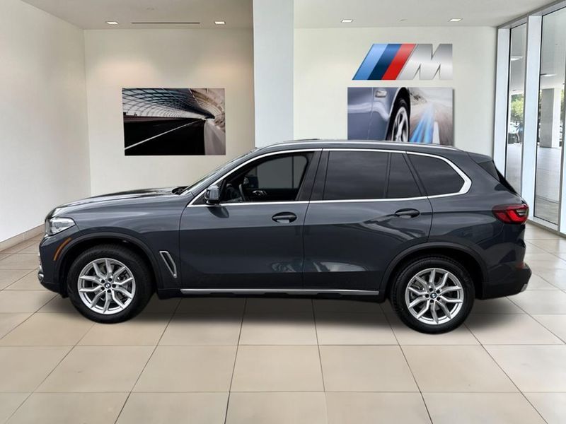 2022 BMW X5 sDrive40iImage 9