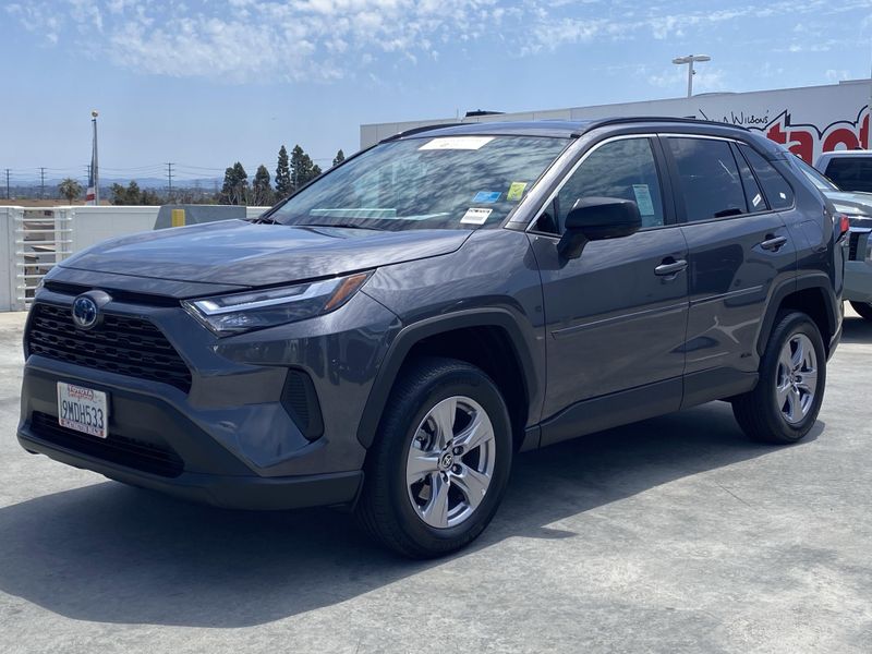 2024 Toyota RAV4 LEImage 8