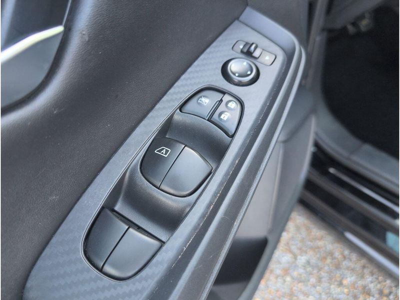 Used 2023 Nissan Sentra SVImage 12