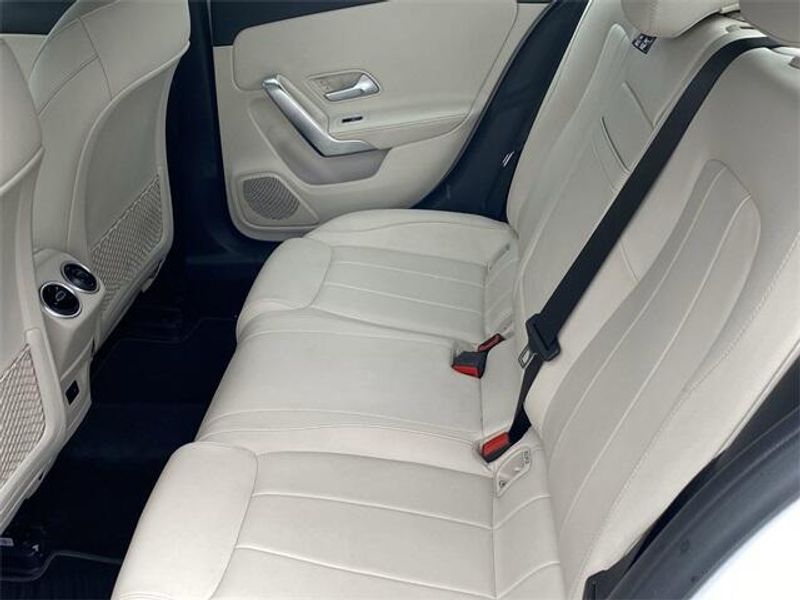 2022 Mercedes-Benz A 220 220Image 15