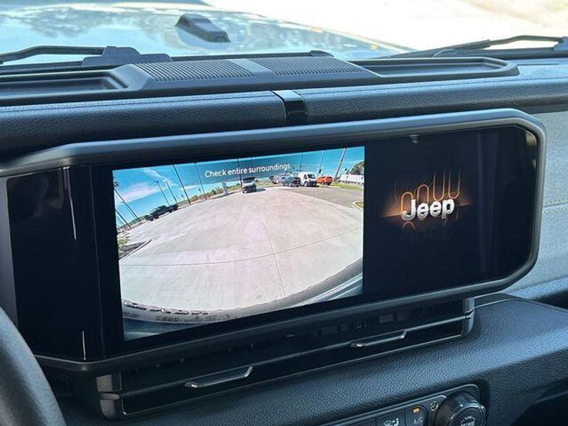 New 2026 Jeep Wrangler 4-door SportImage 19