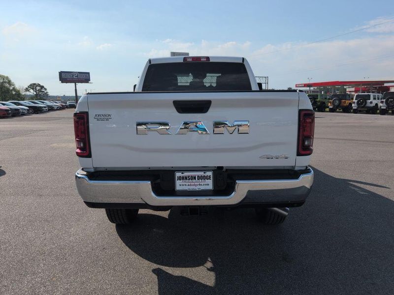 2025 RAM 2500 Tradesman Crew Cab 4x4 6