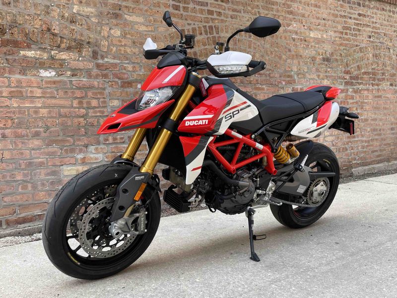 2023 Ducati Hypermotard 950 SPImage 4