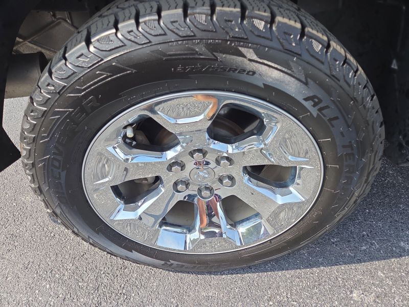 2022 Ram 1500 Big Horn Lone Star photo 10