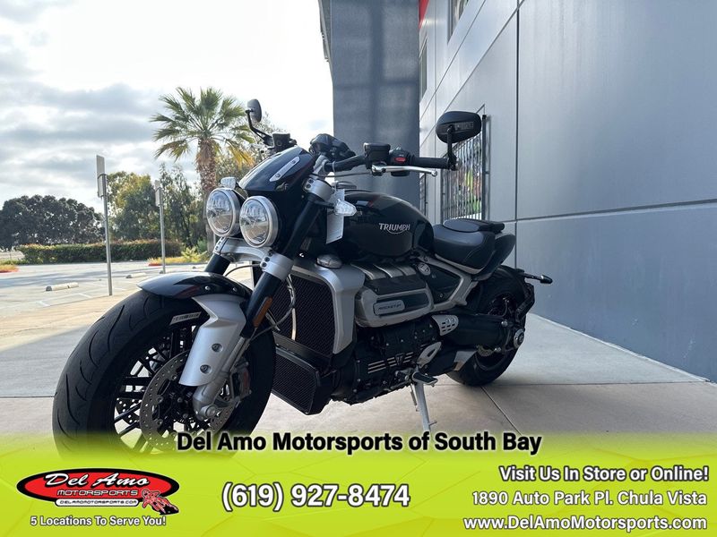 2024 Triumph ROCKET 3 R  in a SAPPHIRE BLACK exterior color. Del Amo Motorsports of South Bay (619) 547-1937 delamomotorsports.com 