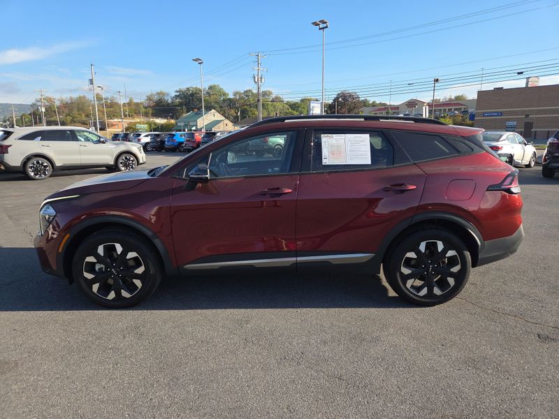 2023 Kia Sportage X-Line photo 5