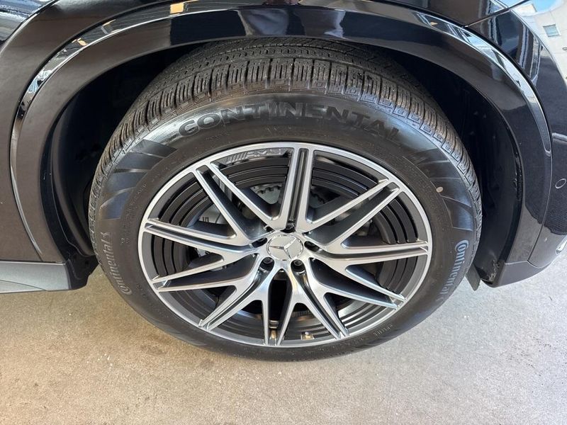 2025 Mercedes-Benz GLC 43 AMG