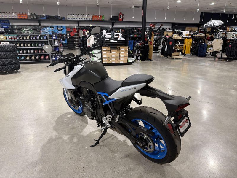 Used 2023 Suzuki GSX-8S  in a WHITE exterior color. Victorville Del Amo Motorsports 760-241-7387 delamomotorsportsofvictorville.com 