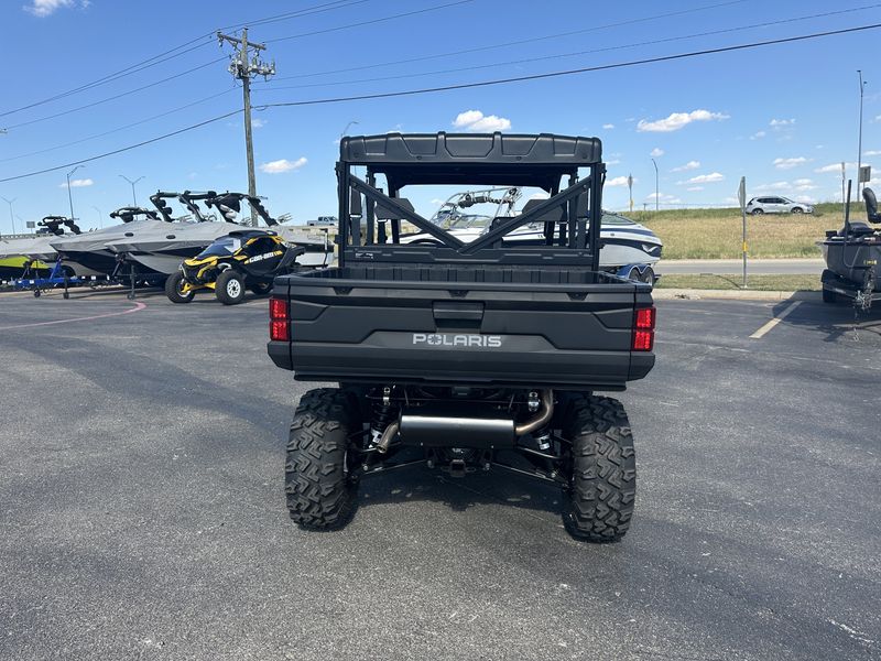 2025 Polaris RANGER CREW 1000 PREMIUM WHITE LIGHTNINGImage 9