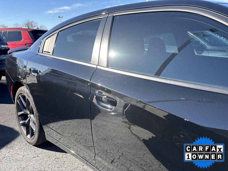 Used 2020 Dodge Charger SXTImage 6