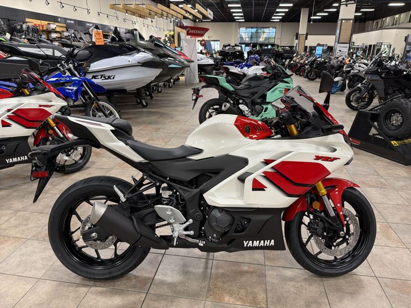 New 2026 Yamaha YZF-R3 ABS CA 70TH ANNIVERSARY EDITION Image 10