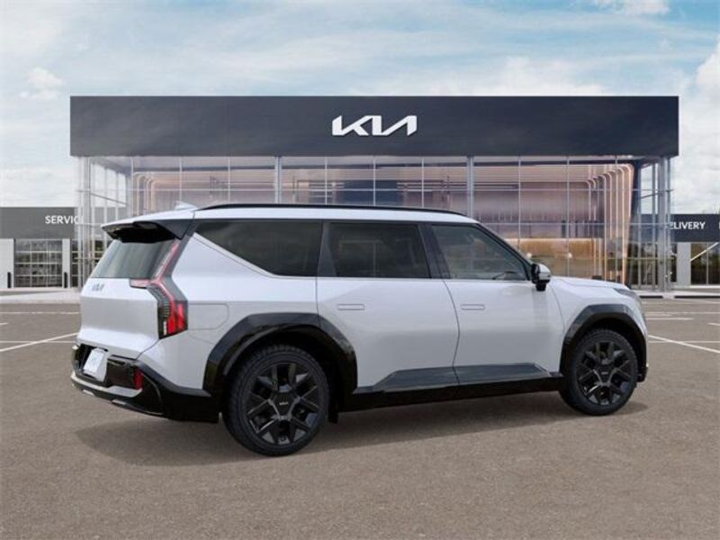New 2026 Kia EV9 LandImage 6
