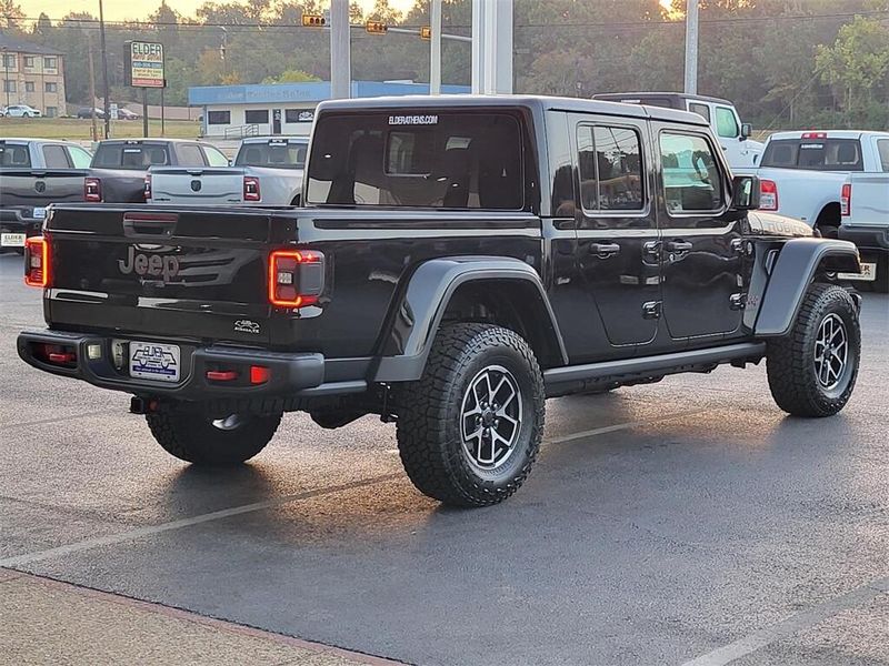 2024 Jeep Gladiator Rubicon X 4x4Image 6