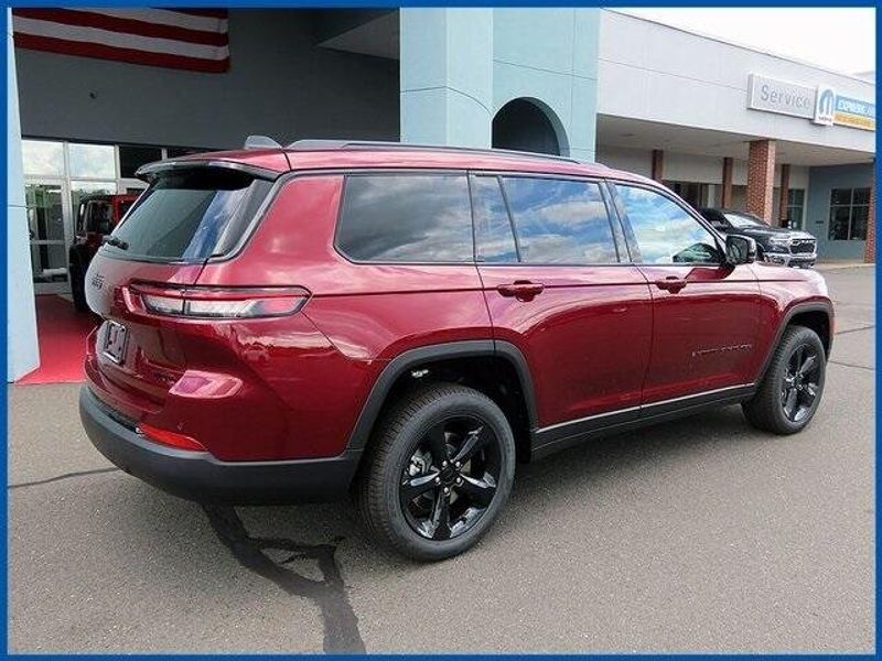 New 2025 Jeep Grand Cherokee LimitedImage 7