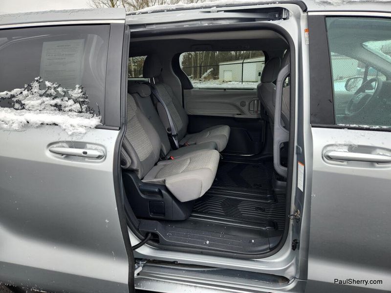 Used 2024 Toyota Sienna LE