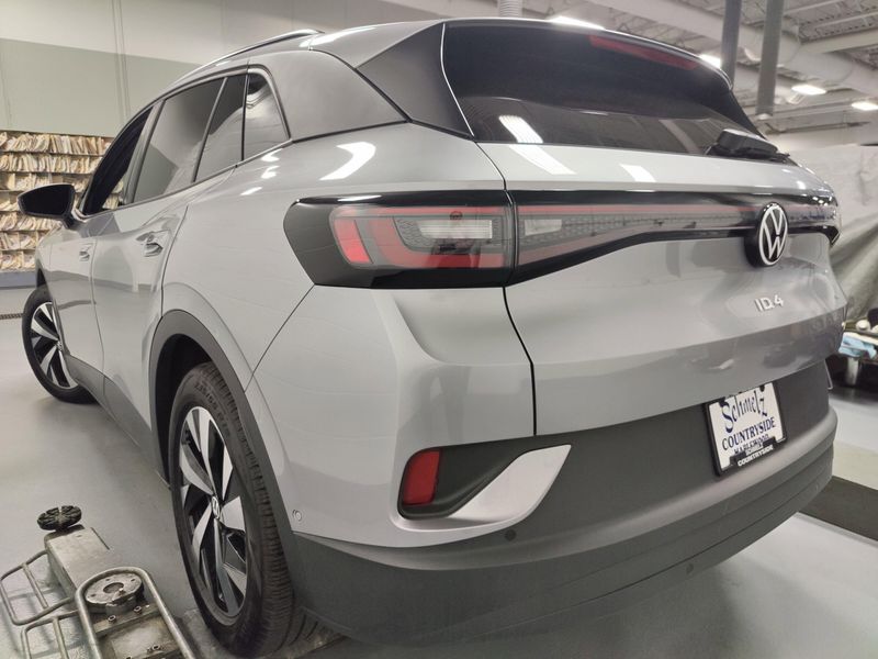 Used 2024 Volkswagen ID.4 StandardImage 10