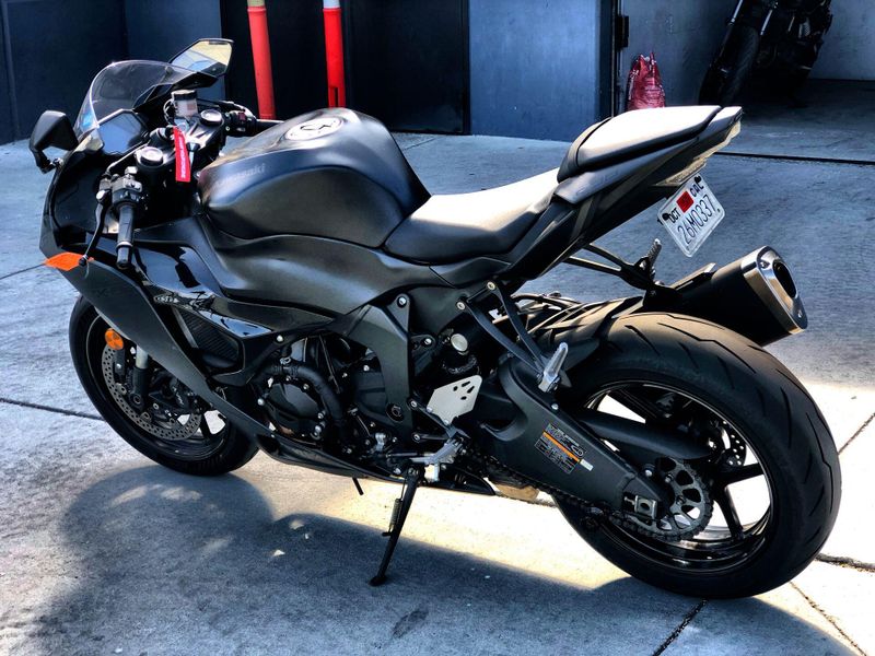 Used 2024 Kawasaki NINJA ZX-6R Image 15