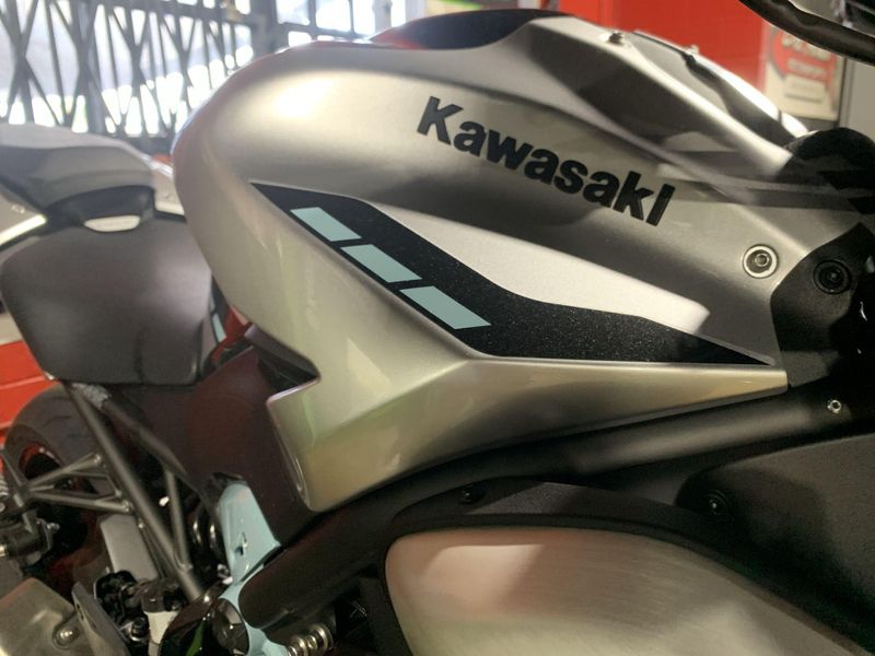 New 2025 Kawasaki Z900 ABS Image 21