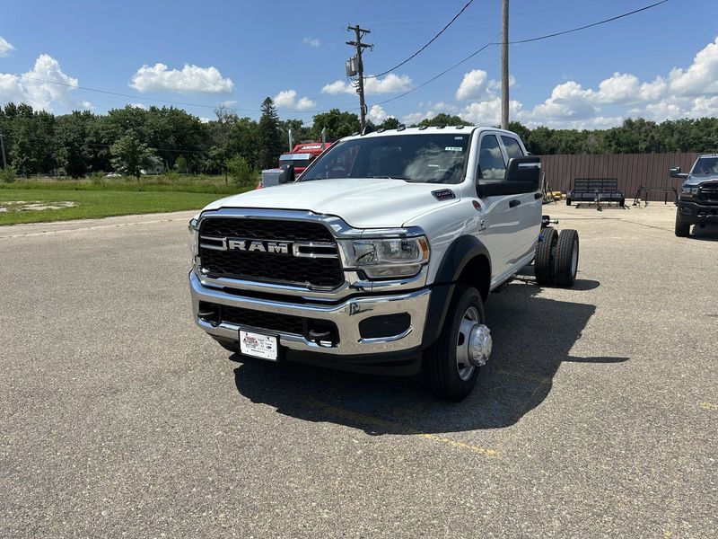 2024 RAM 5500 Tradesman Chassis Crew Cab 4x4 60