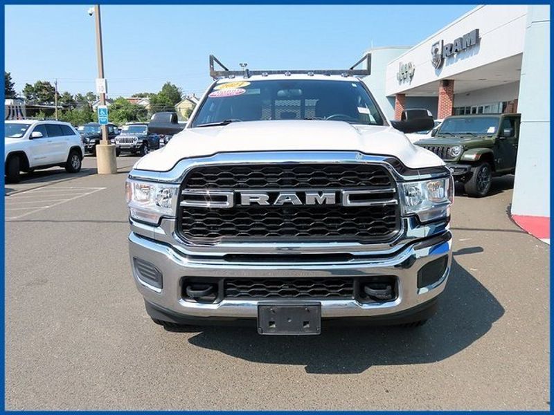 2021 RAM 2500 TradesmanImage 3