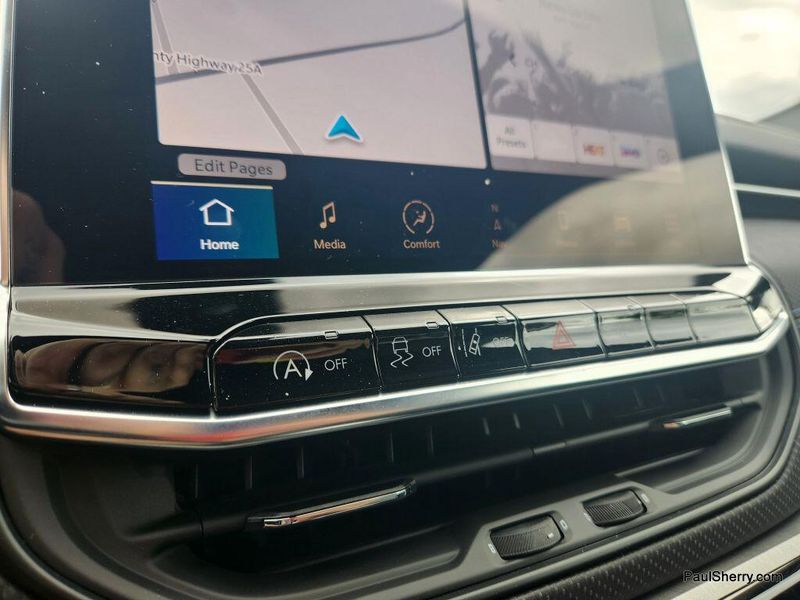 New 2025 Jeep Compass Limited 4x4