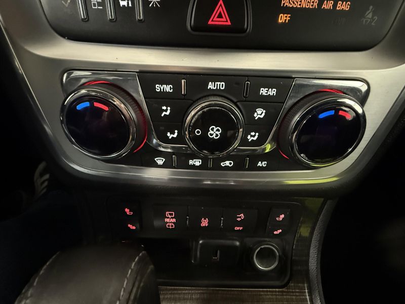 Used 2016 GMC Acadia SLTImage 35