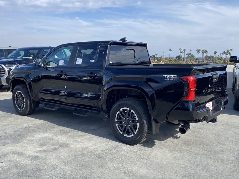 2024 Toyota Tacoma TRD SportImage 5