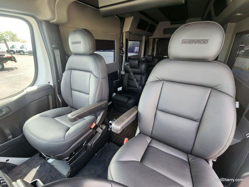 2024 RAM Promaster 2500 Slt+ Window Van High Roof 159
