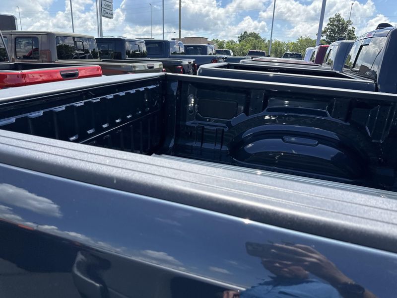 2025 RAM 1500 Laramie Crew Cab 4x4 5