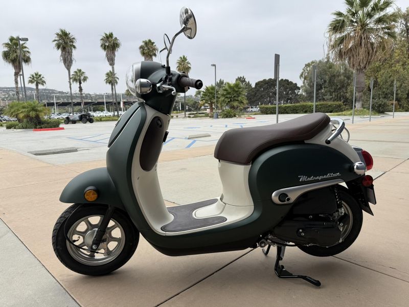 New 2024 Honda Metropolitan Image 6