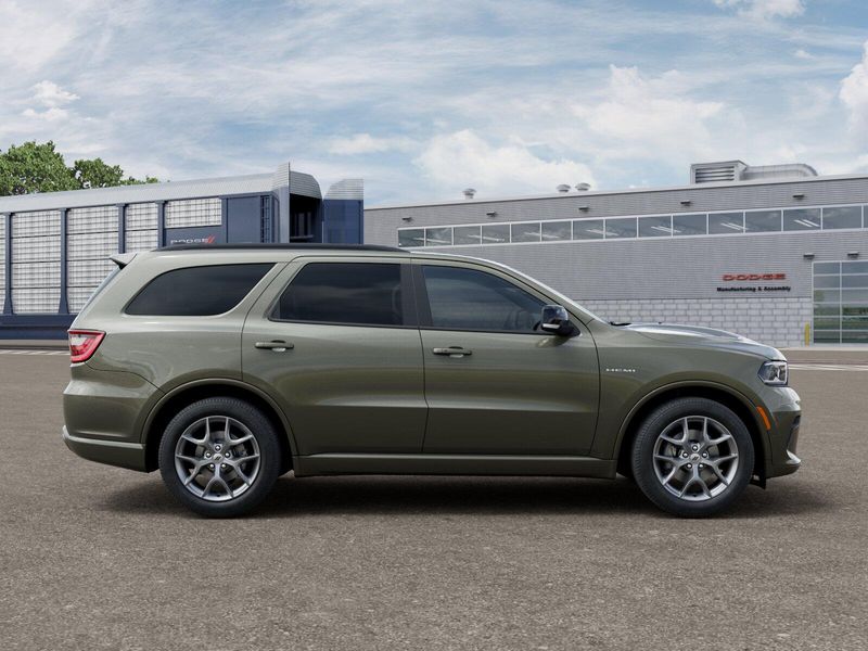 New 2026 Dodge Durango Gt Plus Awd Hemi V8Image 12