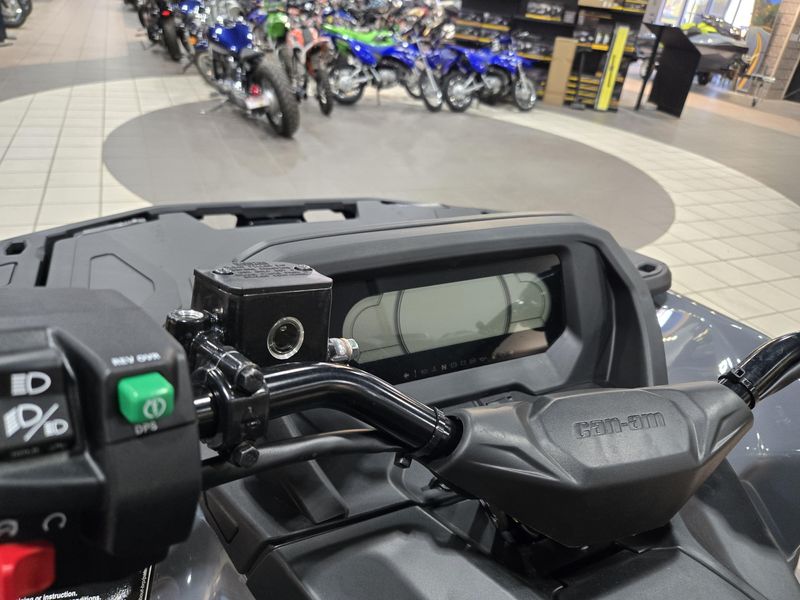 NEW 2026 CAN-AM OUTLANDER MAX DPS 850 Image 13