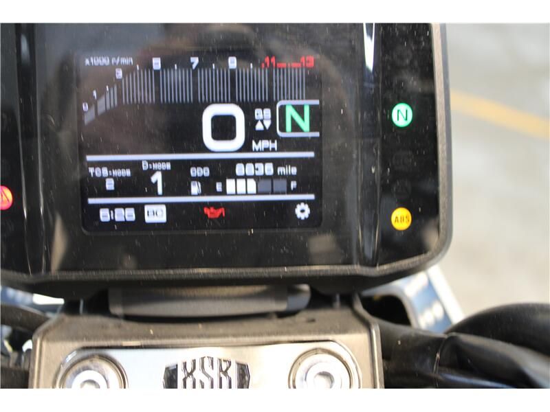 Used 2022 Yamaha XSR900 Image 5