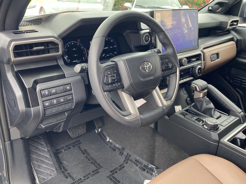 2025 Toyota 4Runner LimitedImage 17