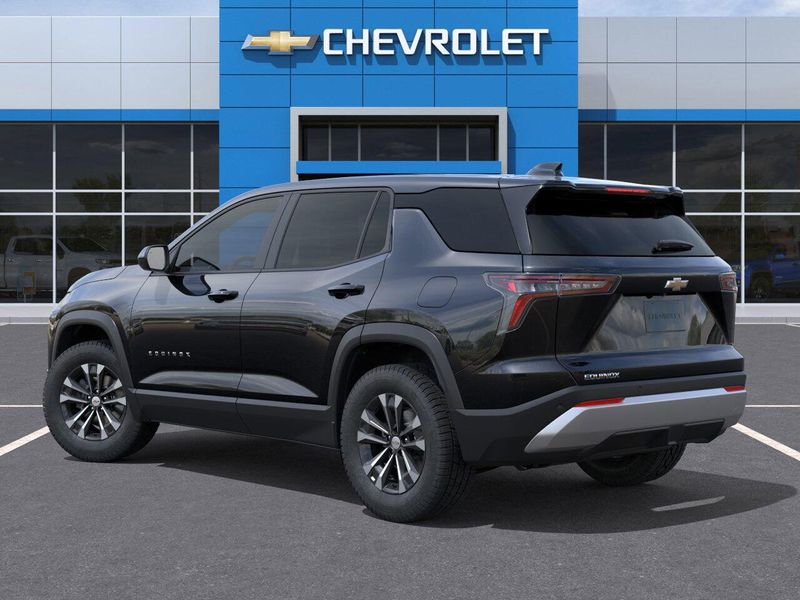 New 2026 Chevrolet Equinox FWD LTImage 3