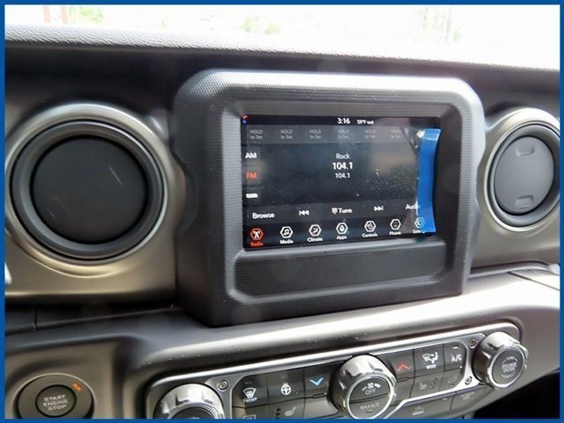 2023 Jeep Wrangler SportImage 14