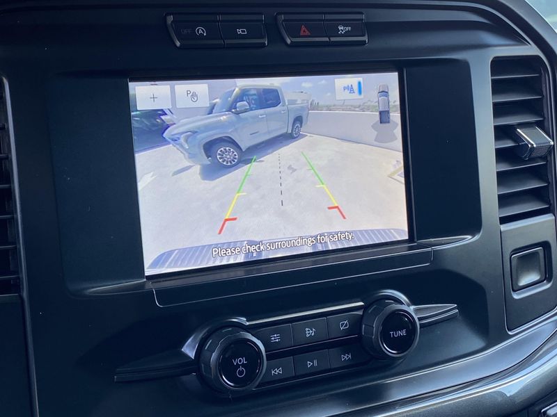 2021 Ford F-150 XLImage 21