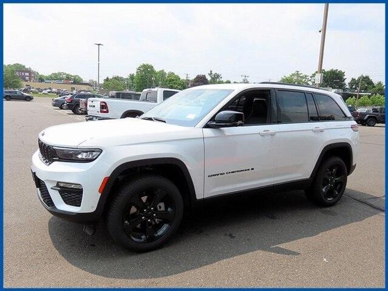 2025 Jeep Grand Cherokee LimitedImage 1