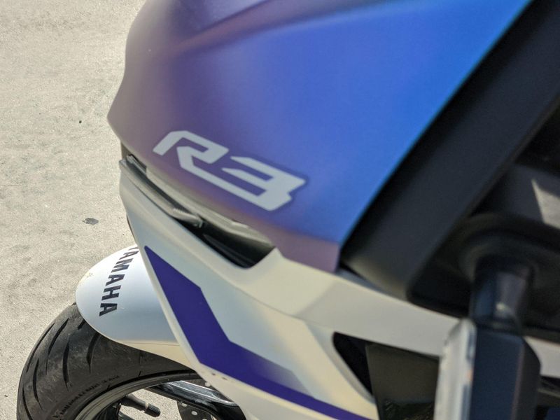 Used 2025 Yamaha YZF-R3 ABS CA Image 27