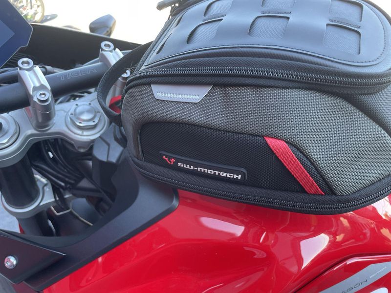 Used 2024 Triumph TIGER 900 GT ARAGON EDITION (Euro 5a) Image 15