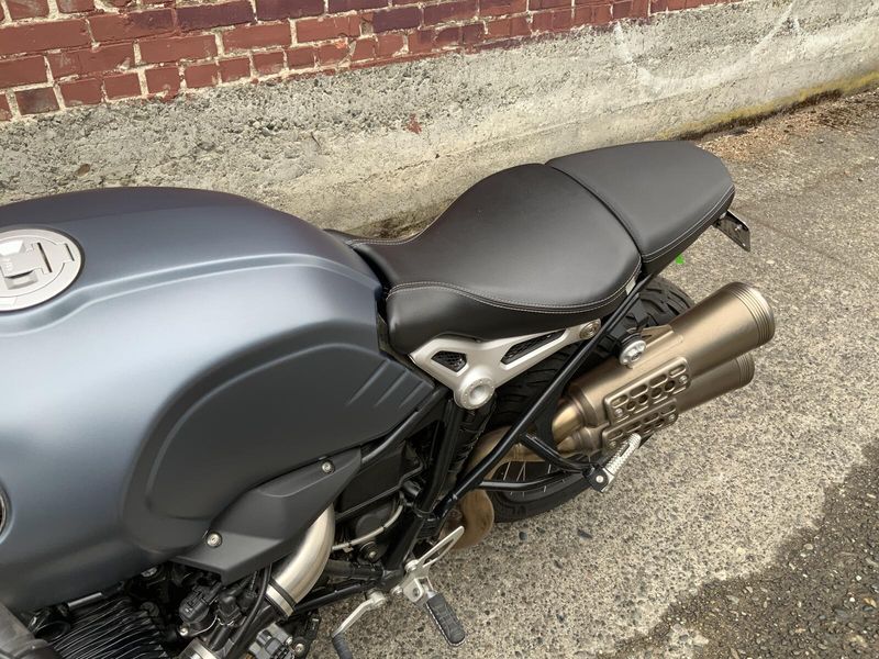 2019 BMW RNINET