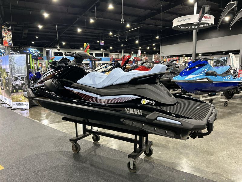 2025 Yamaha VX CRUISER W/AUDIO  in a BLACK/ICE BLUE exterior color. Del Amo Motorsports of Redondo Beach (424) 390-7811 delamomotorsports.com 