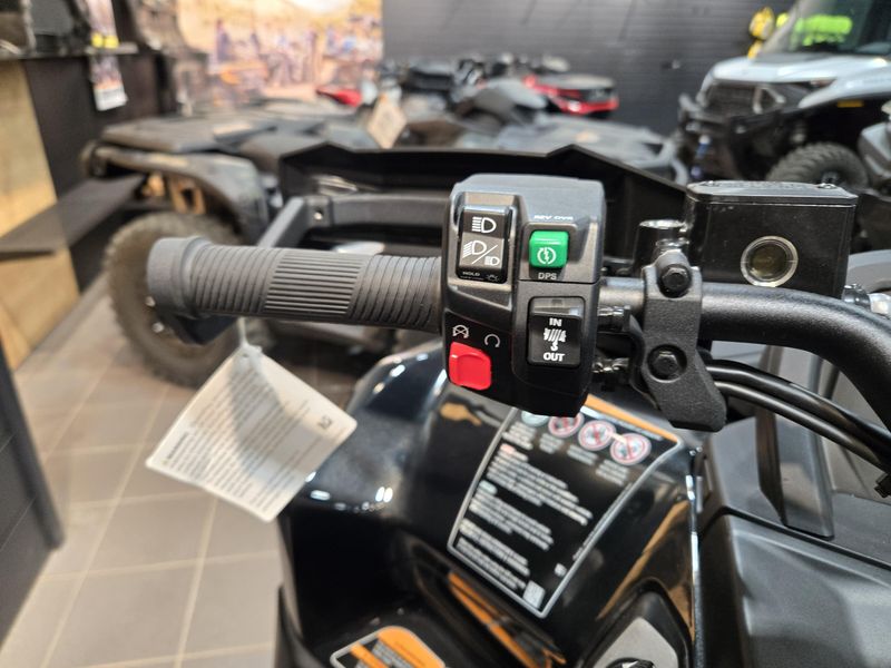 NEW 2026 CAN-AM OUTLANDER BACKCOUNTRY 1000R Image 17