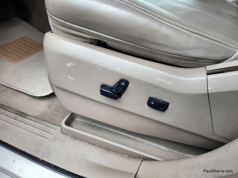 Used 2014 Chrysler Town & Country Touring