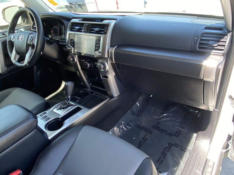 2024 Toyota 4Runner SR5 PremiumImage 10