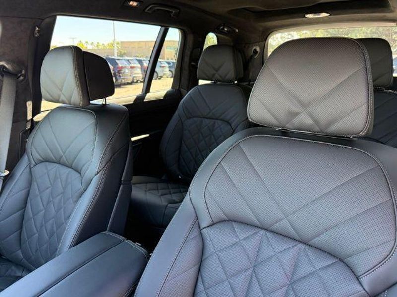 New 2026 BMW X7 xDrive40iImage 19