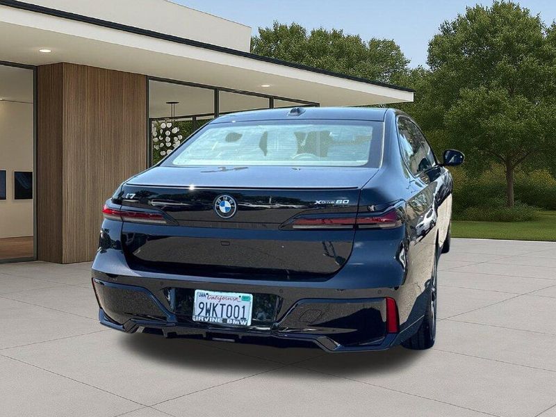 Used 2026 BMW i7 xDrive60Image 9