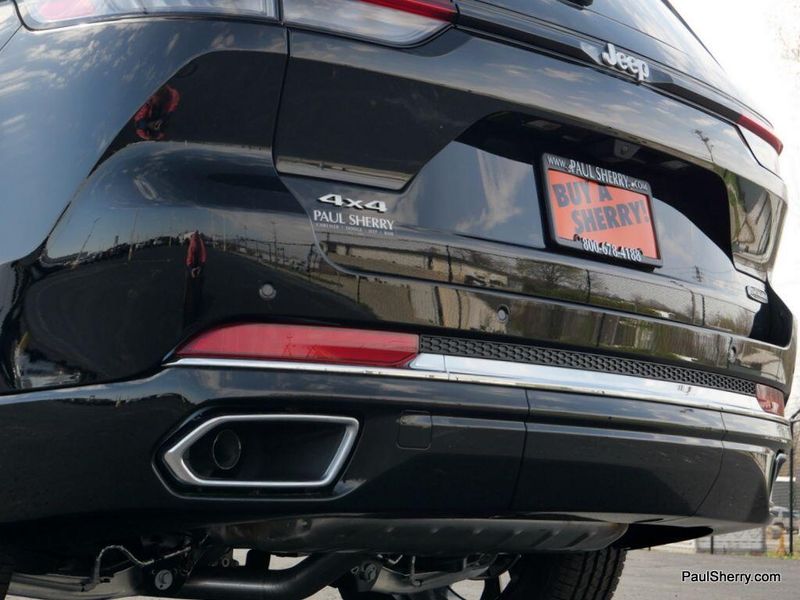 New 2025 Jeep Grand Cherokee Overland 4x4Image 56