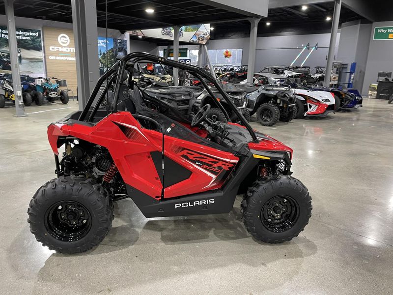 New 2025 Polaris RZR 200 EFI Image 29