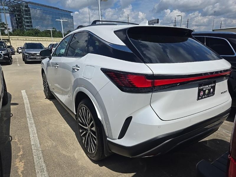 2024 Lexus RX 350 Premium PlusImage 4